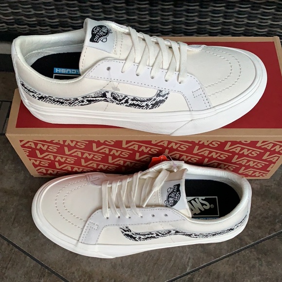 VANS SK8-LOW REISSUE SNAKE MARSHMALLOW WMNS - Picture 8 of 14